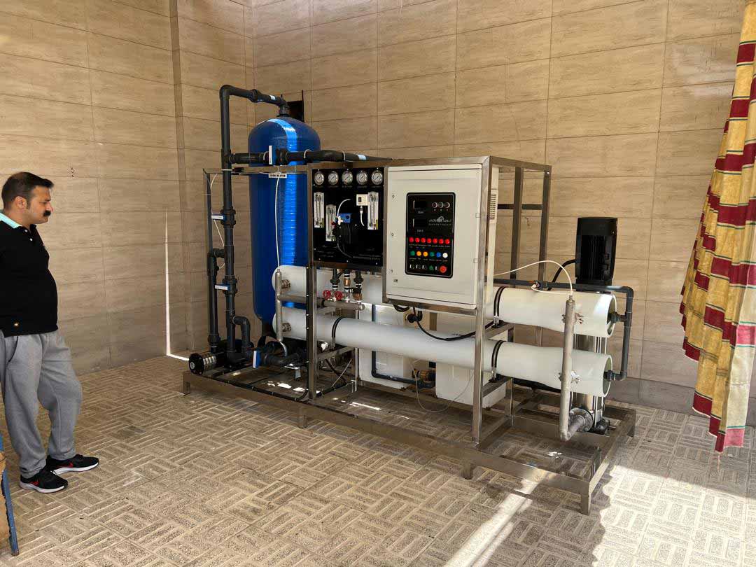 دستگاه تصفیه آب صنعتی 5 متر مکعب نوین آب پالایش